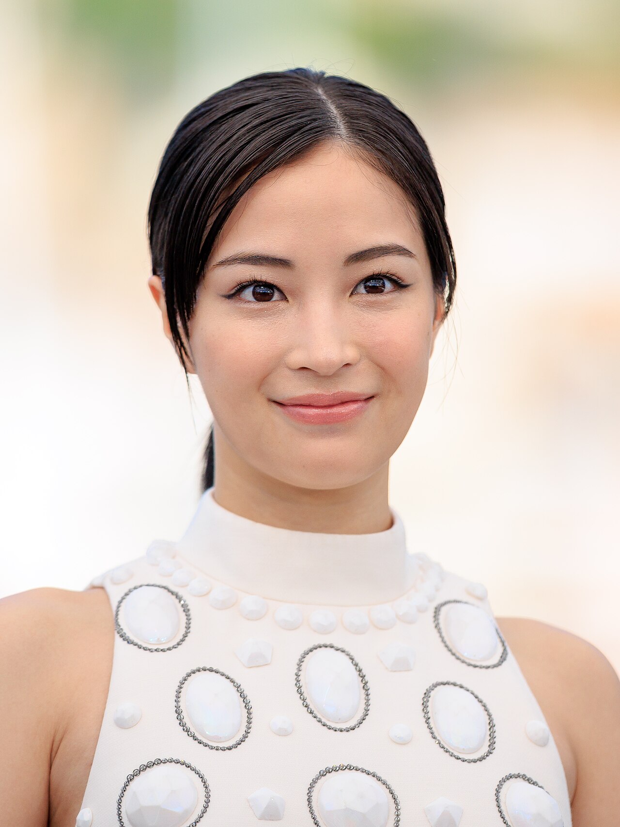 Suzu Hirose